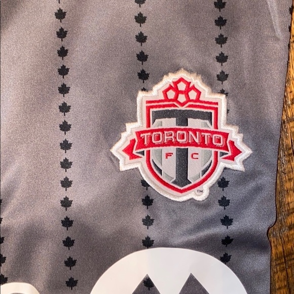 NWOT 2015 Toronto away jersey - Picture 2 of 10